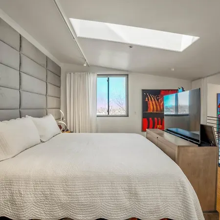 Apartment The Loft At Marquez Place *